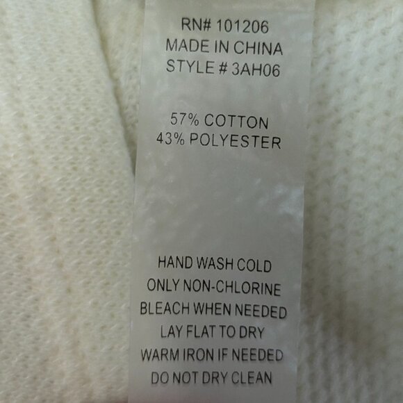 Soft Surroundings Petite Large Yellow Asymmetrical Top - Picture 5 of 9